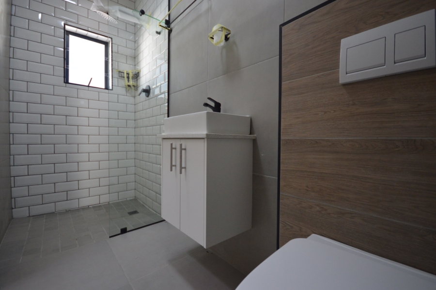 To Let 2 Bedroom Property for Rent in Klipdam Western Cape